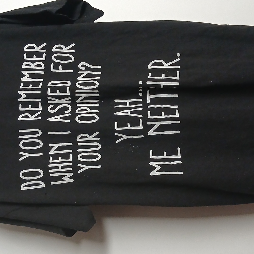 Unisex Black NWOT Graphics T Shirt Size Large - Picture 3 of 8